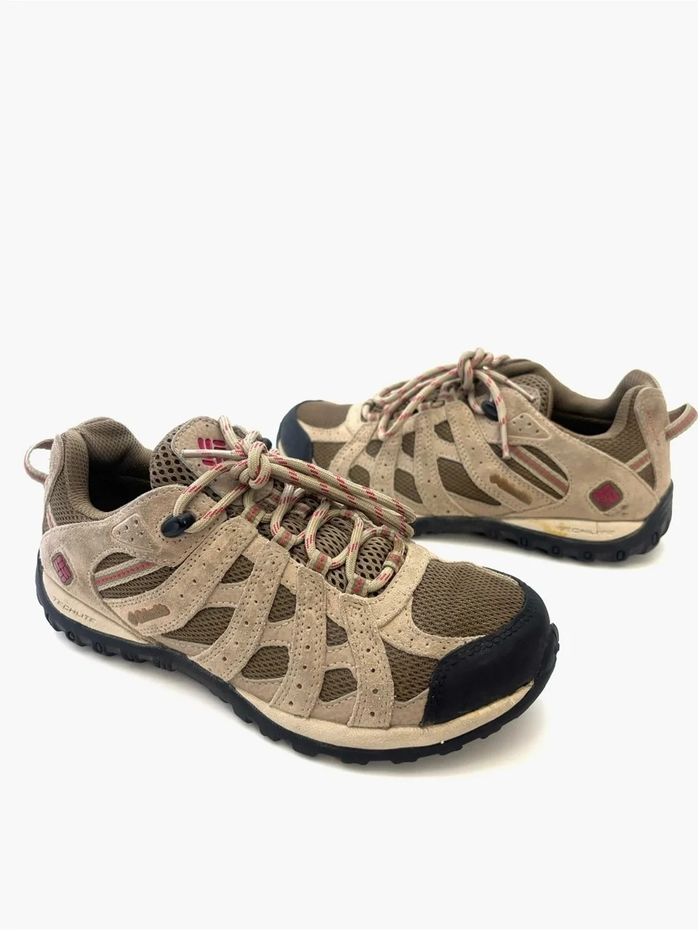 Columbia  Women's Beige/Pebble Tan Redmond Low Hiking/Trail Sneaker Sz 6